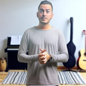 Oliver Anthony ‘Getting Out’ of Music Industry, Focusing on Ministry Article Image - Songlens Music Magazine.png